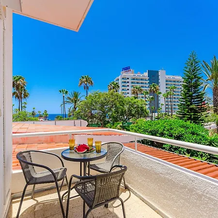 Apartament Near The Ocean And Sun Terrace Playa de las Americas (Tenerife)