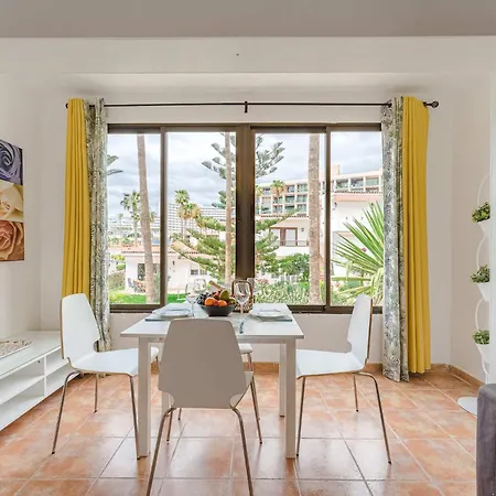 Near The Ocean And Sun Terrace Lägenhet Playa de las Americas (Tenerife)