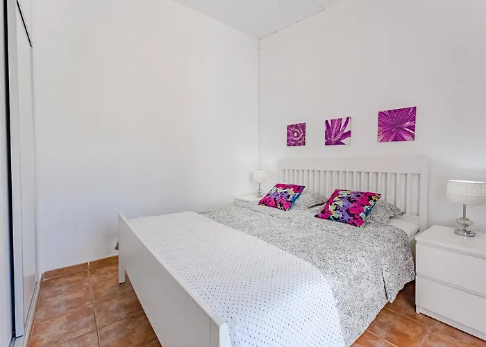 Near The Ocean And Sun Terrace شقة